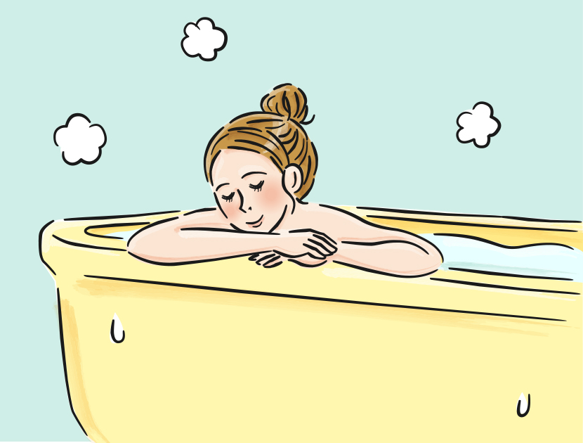 湯船に浸かる女性